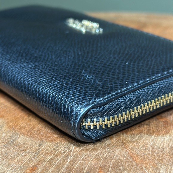 COACH Crossgrain Leather Zip Around Small Wallet/Wristlet - Picture 9 of 12